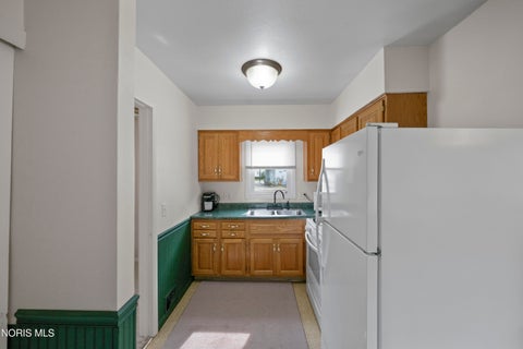 Tiny photo for 2748 106th Street, Toledo, OH 43611 (MLS # 10011787)