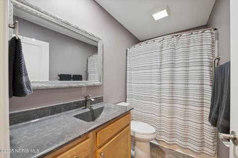 Tiny photo for 1025 Indian Ridge Drive, Bowling Green, OH 43402 (MLS # 10000481)