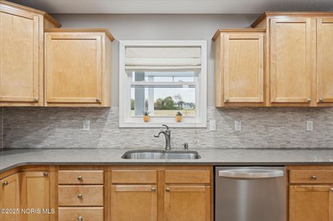Tiny photo for 1025 Indian Ridge Drive, Bowling Green, OH 43402 (MLS # 10000481)