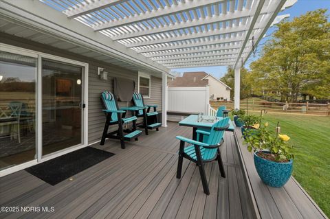 Tiny photo for 1025 Indian Ridge Drive, Bowling Green, OH 43402 (MLS # 10000481)