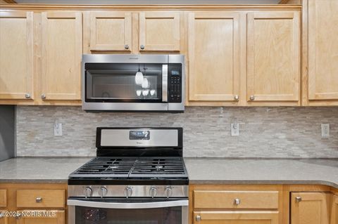 Tiny photo for 1025 Indian Ridge Drive, Bowling Green, OH 43402 (MLS # 10000481)