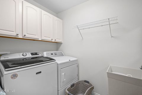 Tiny photo for 10101 S Shannon Hills Drive, Perrysburg, OH 43551 (MLS # 10006869)