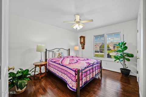 Tiny photo for 10101 S Shannon Hills Drive, Perrysburg, OH 43551 (MLS # 10006869)