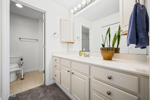 Tiny photo for 10101 S Shannon Hills Drive, Perrysburg, OH 43551 (MLS # 10006869)