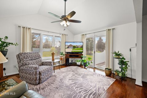 Tiny photo for 10101 S Shannon Hills Drive, Perrysburg, OH 43551 (MLS # 10006869)