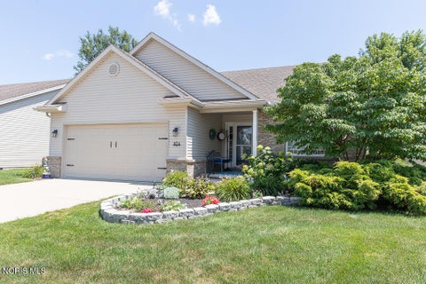 Tiny photo for 624 Meadowchase Lane, Toledo, OH 43615 (MLS # 10010392)