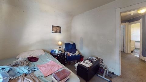 Tiny photo for 3220 Maher Street, Toledo, OH 43608 (MLS # 10003622)