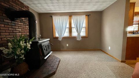 Tiny photo for 1067 College Avenue, Scott, OH 45886 (MLS # 10001074)