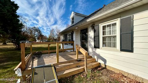 Tiny photo for 1067 College Avenue, Scott, OH 45886 (MLS # 10001074)