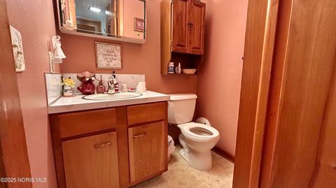 Tiny photo for 1067 College Avenue, Scott, OH 45886 (MLS # 10001074)