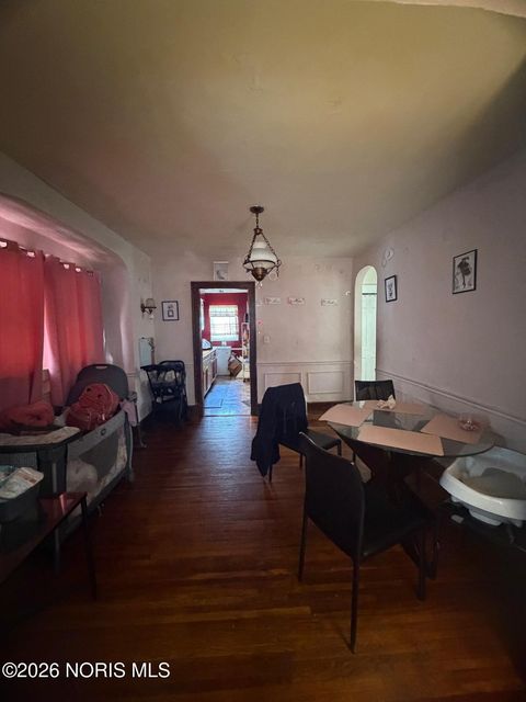 Tiny photo for 1740 Berdan Avenue, Toledo, OH 43613 (MLS # 10003298)