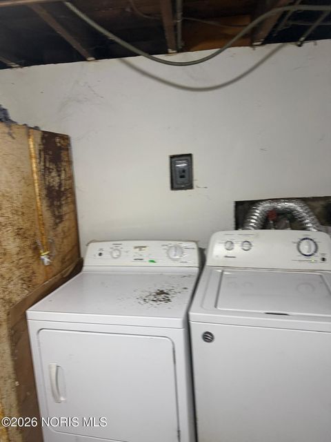 Tiny photo for 1740 Berdan Avenue, Toledo, OH 43613 (MLS # 10003298)