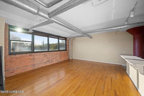 Tiny photo for 110 Ottawa Street #Apt 2f, Toledo, OH 43604 (MLS # 10002102)