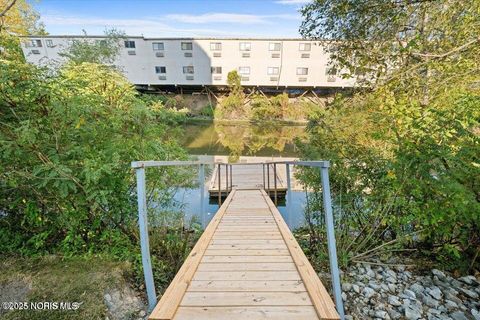 Tiny photo for 110 Ottawa Street #Apt 2f, Toledo, OH 43604 (MLS # 10002102)