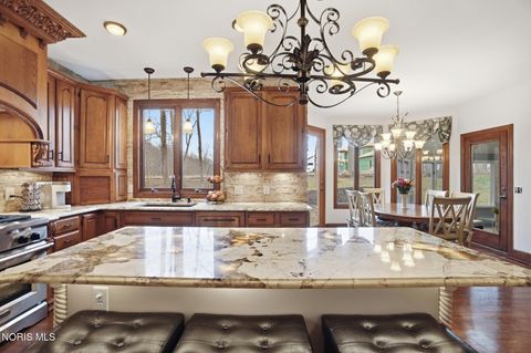 Tiny photo for 26334 Carrington Boulevard, Perrysburg, OH 43551 (MLS # 10005755)