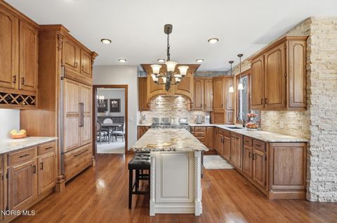 Tiny photo for 26334 Carrington Boulevard, Perrysburg, OH 43551 (MLS # 10005755)