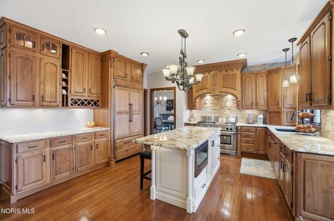 Tiny photo for 26334 Carrington Boulevard, Perrysburg, OH 43551 (MLS # 10005755)