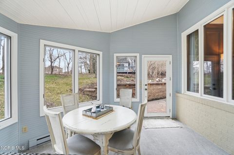 Tiny photo for 26334 Carrington Boulevard, Perrysburg, OH 43551 (MLS # 10005755)