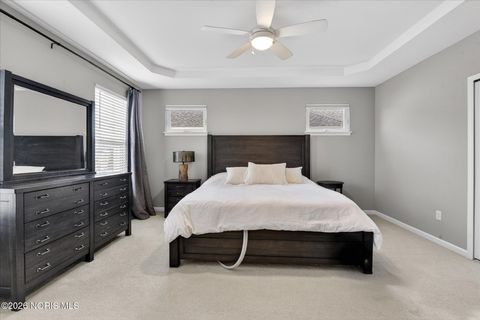 Tiny photo for 3915 Ten Mile Creek Drive, Sylvania, OH 43560 (MLS # 10002788)