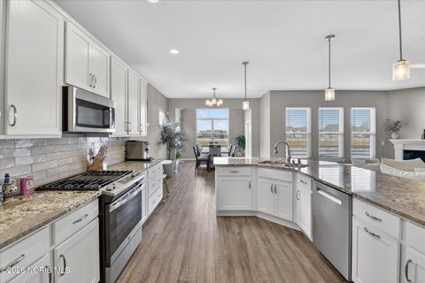 Tiny photo for 3915 Ten Mile Creek Drive, Sylvania, OH 43560 (MLS # 10002788)