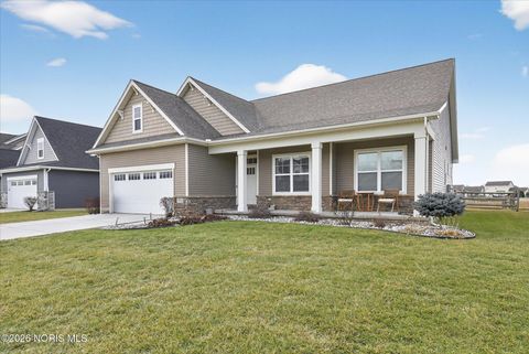 Tiny photo for 3915 Ten Mile Creek Drive, Sylvania, OH 43560 (MLS # 10002788)
