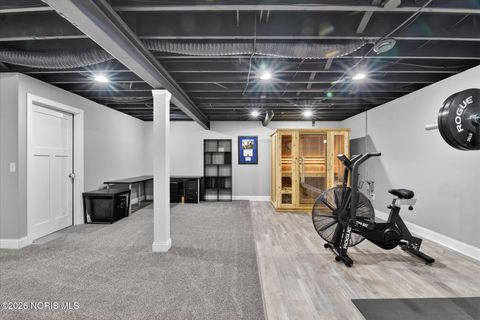 Tiny photo for 3915 Ten Mile Creek Drive, Sylvania, OH 43560 (MLS # 10002788)