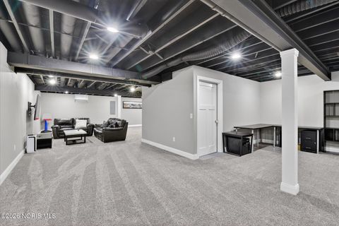 Tiny photo for 3915 Ten Mile Creek Drive, Sylvania, OH 43560 (MLS # 10002788)