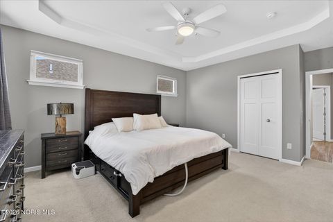 Tiny photo for 3915 Ten Mile Creek Drive, Sylvania, OH 43560 (MLS # 10002788)