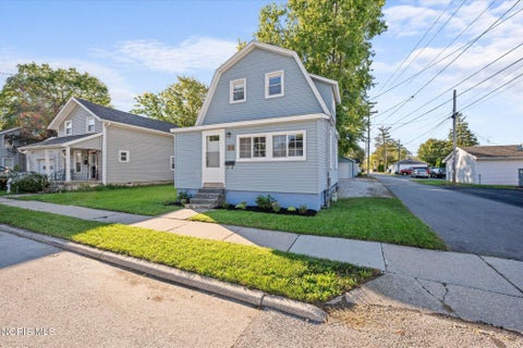 Tiny photo for 103 E 5th Street, Genoa, OH 43430 (MLS # 10014344)