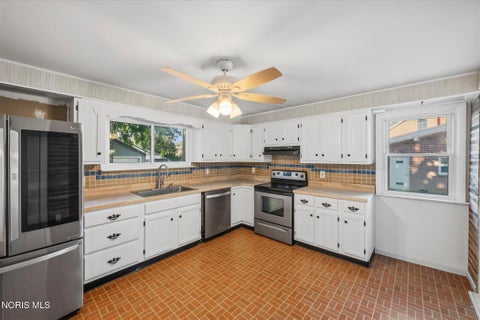 Tiny photo for 103 E 5th Street, Genoa, OH 43430 (MLS # 10014344)