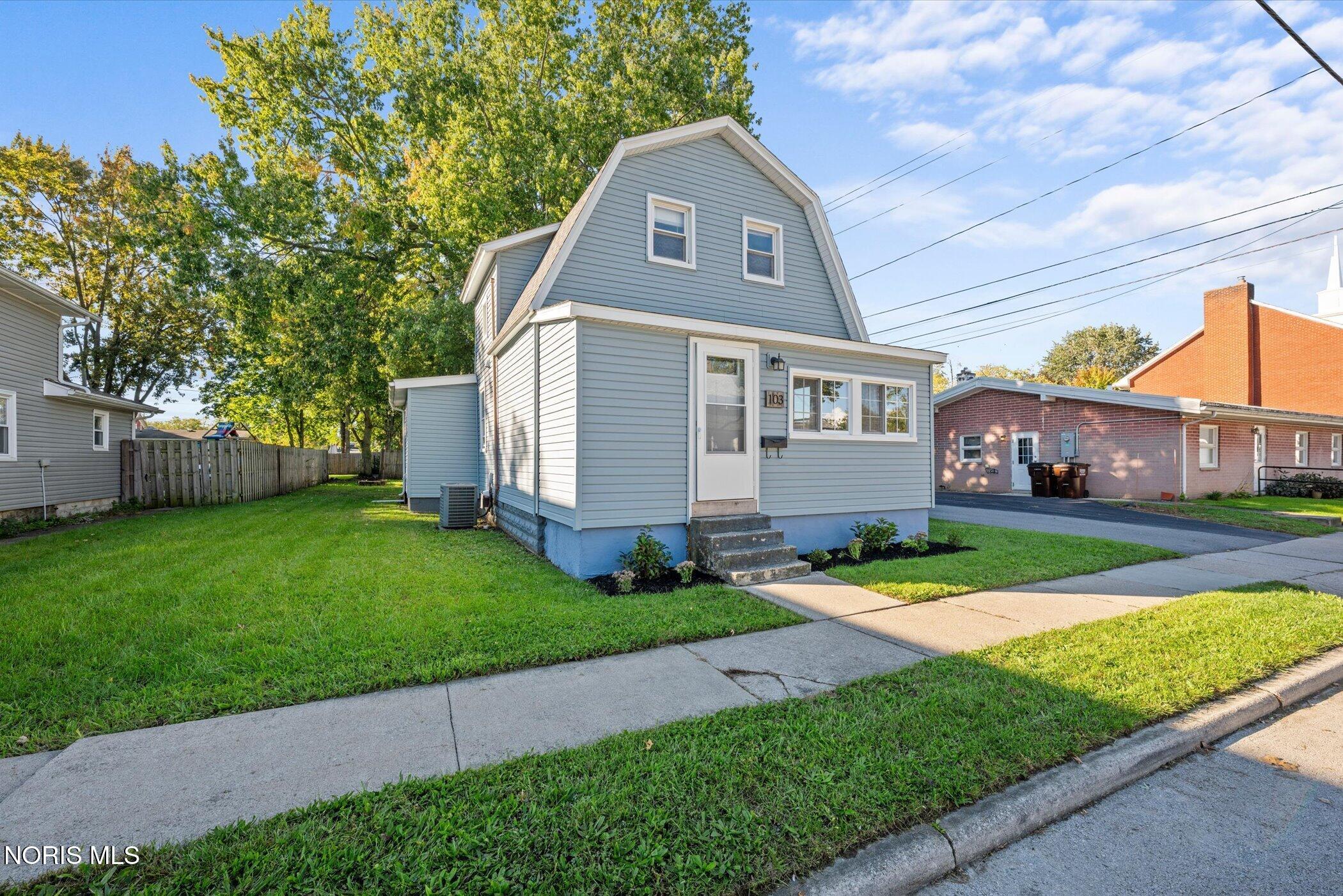 103 E 5th Street