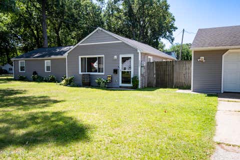 Photo of 2337 Newport Avenue, Toledo, OH 43613 (MLS # 10011551)