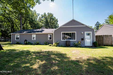 Tiny photo for 2337 Newport Avenue, Toledo, OH 43613 (MLS # 10011551)