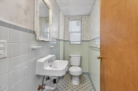 Tiny photo for 3935 Grantley Road, Toledo, OH 43613 (MLS # 10004102)