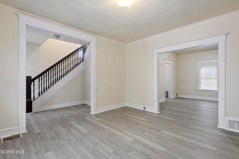 Tiny photo for 754 Spencer Street, Toledo, OH 43609 (MLS # 10011556)