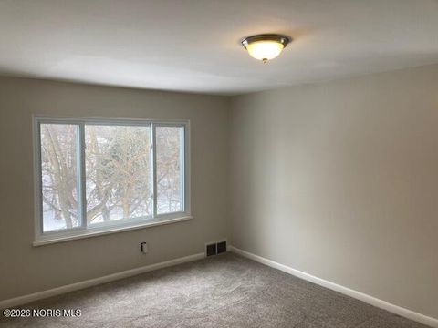 Tiny photo for 4327 Glann Road, Toledo, OH 43607 (MLS # 10003270)