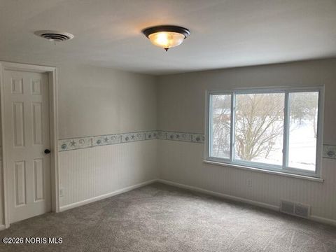 Tiny photo for 4327 Glann Road, Toledo, OH 43607 (MLS # 10003270)