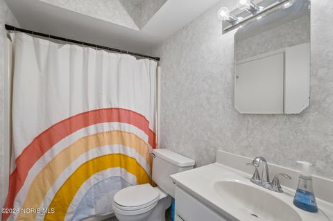 Tiny photo for 6176 Herst Road, Toledo, OH 43613 (MLS # 10003791)