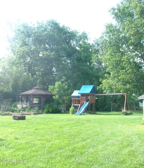 Tiny photo for 111 Carlings Avenue, Ottawa, OH 45875 (MLS # 10009287)
