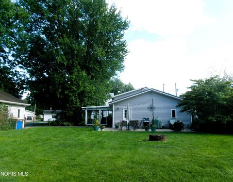 Tiny photo for 111 Carlings Avenue, Ottawa, OH 45875 (MLS # 10009287)