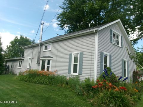 Tiny photo for 111 Carlings Avenue, Ottawa, OH 45875 (MLS # 10009287)