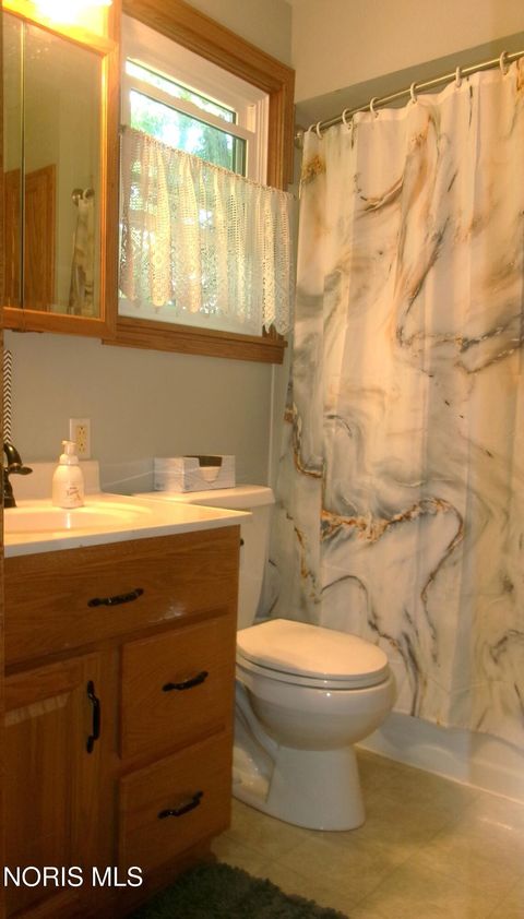 Tiny photo for 111 Carlings Avenue, Ottawa, OH 45875 (MLS # 10009287)
