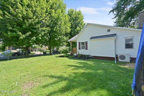 Tiny photo for 1950 Idaho Street, Toledo, OH 43605 (MLS # 10009798)
