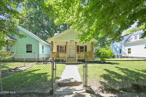 Homes For Sale - 1950 Idaho Street<br/> Toledo, OH 43605