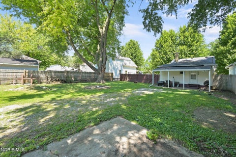 Tiny photo for 1950 Idaho Street, Toledo, OH 43605 (MLS # 10009798)