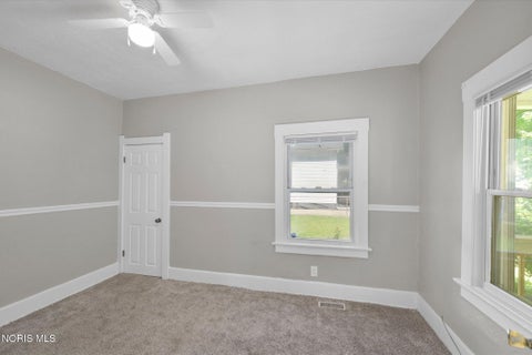 Tiny photo for 1950 Idaho Street, Toledo, OH 43605 (MLS # 10009798)
