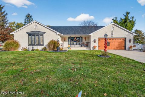 Photo of 23580 E 4th Street, Grand Rapids, OH 43522 (MLS # 10001010)