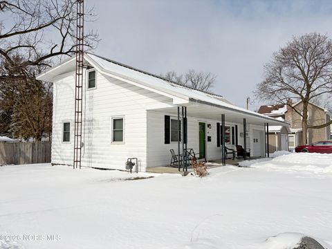 Tiny photo for 408 S Prospect Street, Bowling Green, OH 43402 (MLS # 10003815)