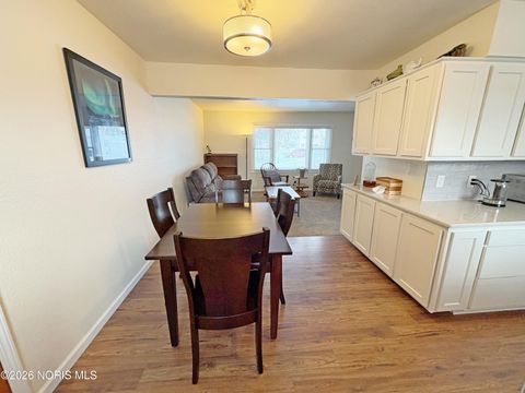 Tiny photo for 408 S Prospect Street, Bowling Green, OH 43402 (MLS # 10003815)