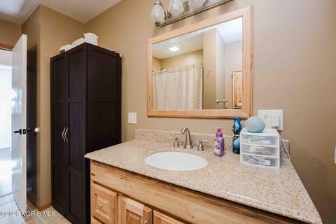 Tiny photo for 1100 Stall Drive, Findlay, OH 45840 (MLS # 10003684)